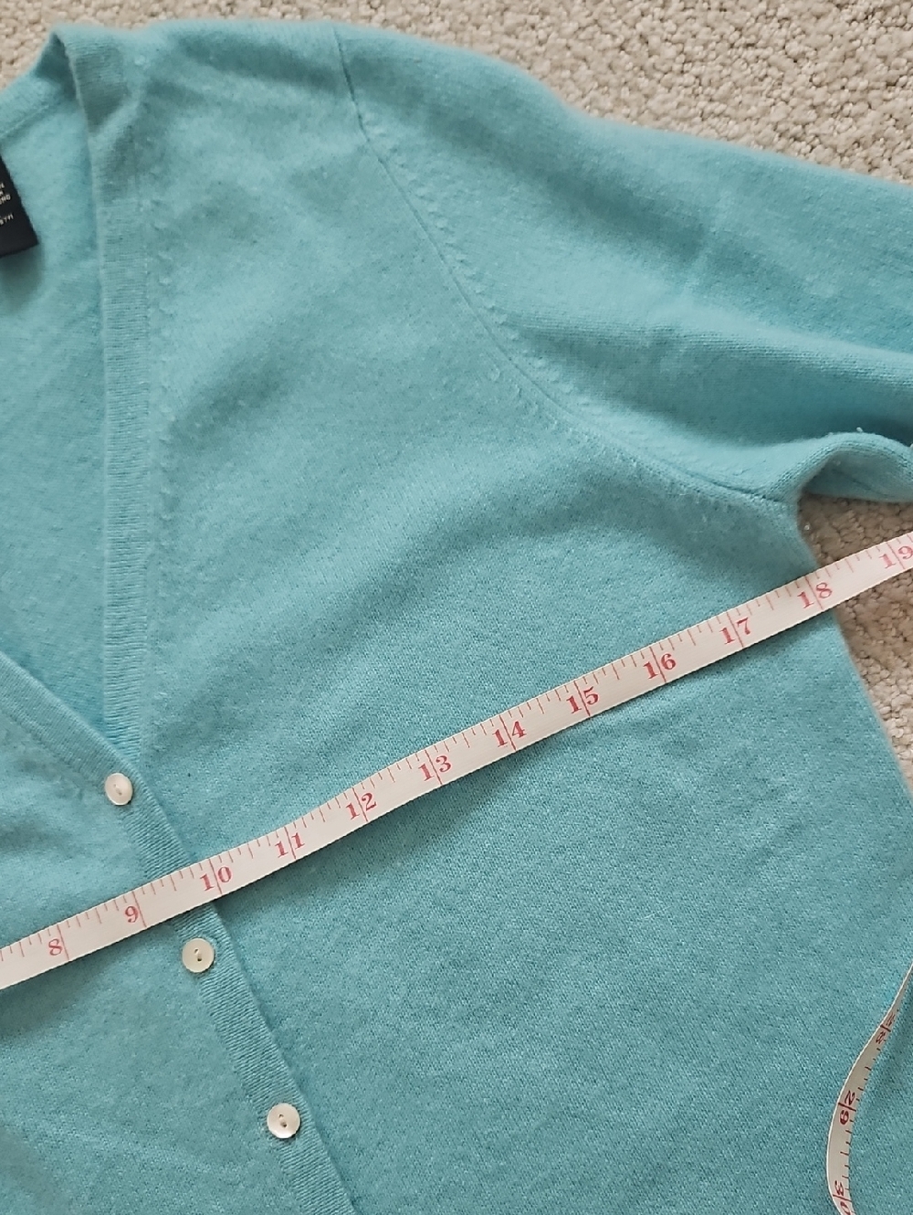 Lord & Taylor cashmere cardigan, Med - Picture 2 of 8